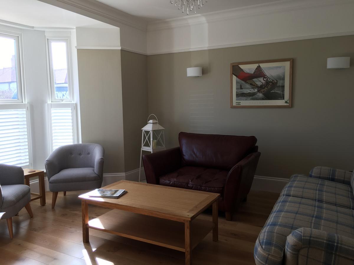 Woodlands Guest House Saundersfoot Ngoại thất bức ảnh
