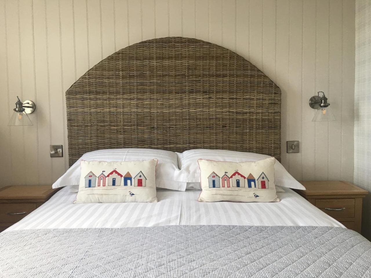 Woodlands Guest House Saundersfoot Ngoại thất bức ảnh