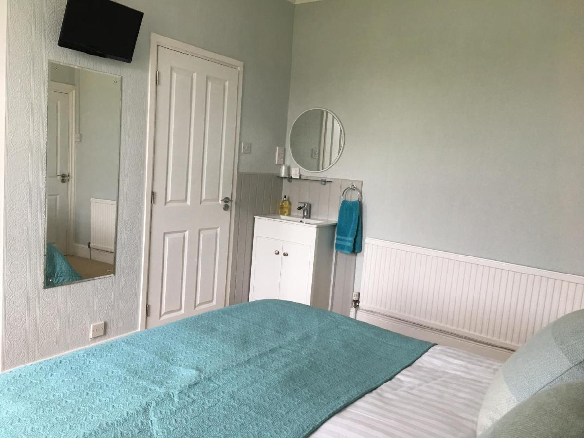 Woodlands Guest House Saundersfoot Ngoại thất bức ảnh